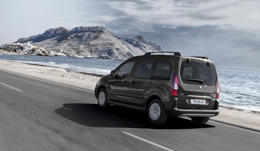  Peugeot Partner Tepee OutDoor 2015 года  (фото 6 из 15)